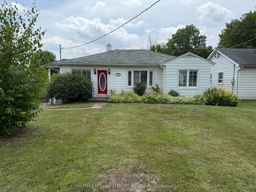 132 Eagle St, Newmarket, ON, L3Y1J4 | Card Image