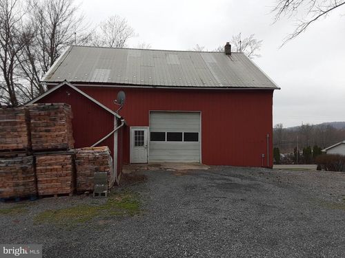 b-1370 Reading Rd, DENVER, PA, 17517-9723 | Card Image