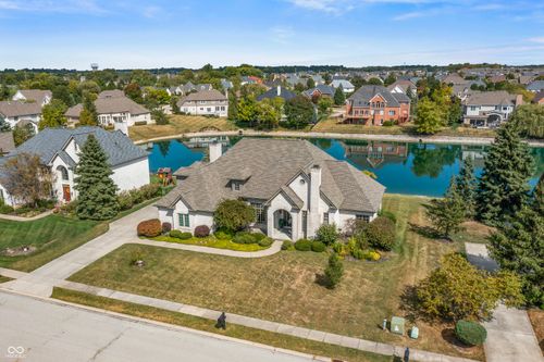 2444 Laurel Lake Blvd, Carmel, IN, 46032-8902 | Card Image