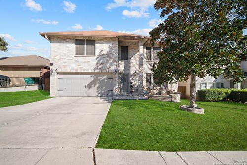 11016 Forest Shower, Live Oak, TX, 78233-4307 | Card Image