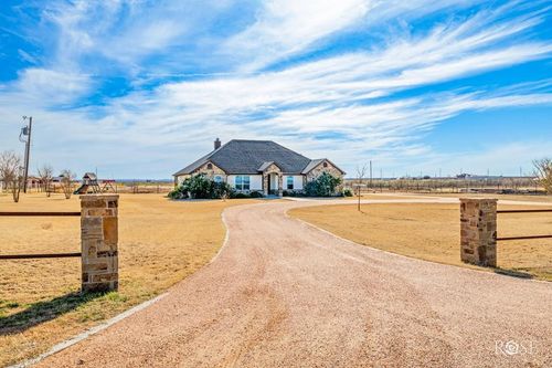 705 W Ratliff Road, San Angelo, TX, 76904 | Card Image