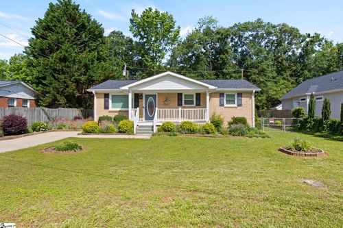 112 L St, Williamston, SC, 29697-2124 | Card Image