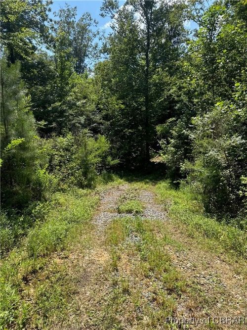 5.7ac Dutton Road, Gloucester, VA, 23061 | Card Image