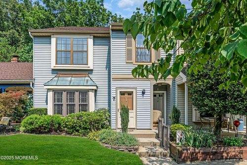 7-5 Claridge Ct, Freehold, NJ, 07728-4964 | Card Image