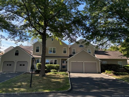 405-405 Pitkin Hollow, Trumbull, CT, 06611 | Card Image