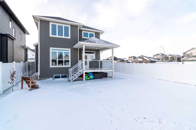 200 Hamptons Crescent Se, Home with 3 bedrooms, 2 bathrooms and 6 parking in Medicine Hat AB | Image 27
