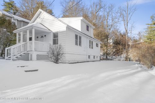 17 Nevins Street, Ellenville, NY, 12428 | Card Image