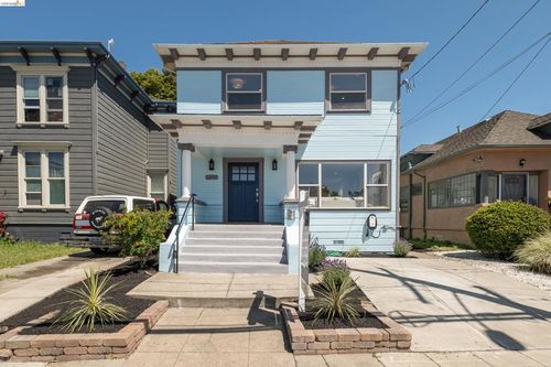 3306 West St, Oakland, CA, 94608 | Card Image