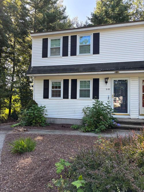 25-2 Cub Cir, Amherst, NH, 03031-2267 | Card Image