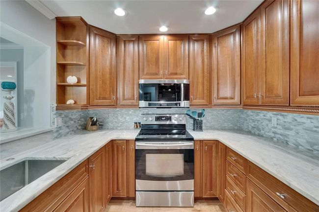 APT-510A - 100 Bluff View Dr, Condo with 2 bedrooms, 2 bathrooms and null parking in BELLEAIR BLUFFS FL | Image 8