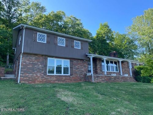461 Baker Mountain Rd, Sparta, TN, 38583-3229 | Card Image