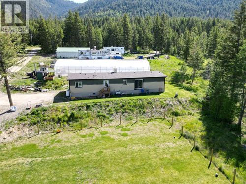3341 Glengrove Rd, Louis Creek, BC, V0E2E0 | Card Image