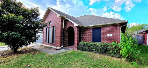 4711 Stone Bridge St, Baytown, TX, 77521-8521 | Card Image