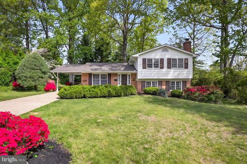 8108 Greeley Blvd, SPRINGFIELD, VA, 22152-3040 | Card Image