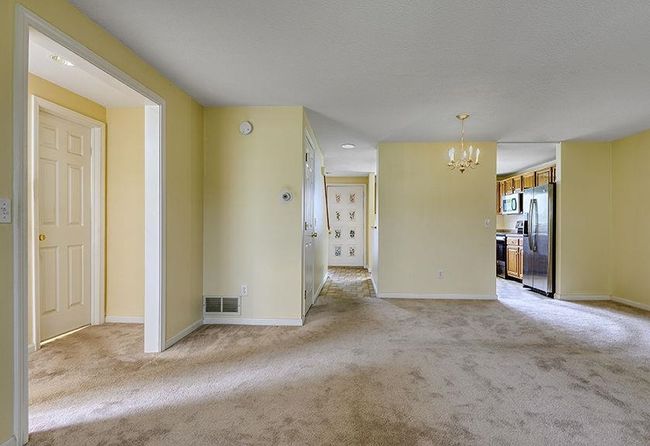 1 Wesley Rd, Condo with 4 bedrooms, 2 bathrooms and null parking in Keene NH | Image 16