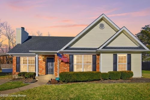 1513 Cedar Ct, Simpsonville, KY, 40067-5646 | Card Image