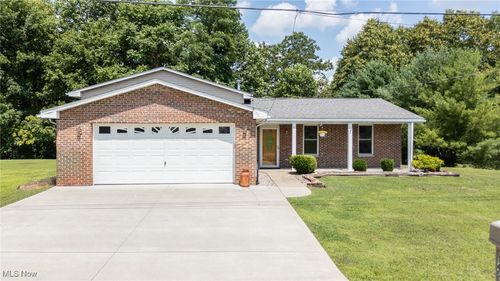 145 Cornerstone Dr, Marietta, OH, 45750-9047 | Card Image