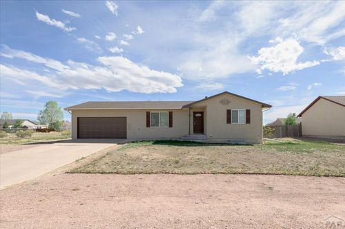 144 E Del Rio Dr, Pueblo West, CO, 81007 | Card Image