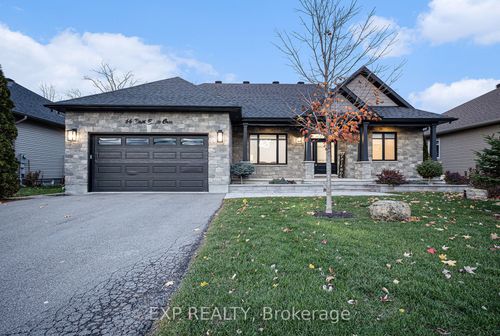 66 Bald Eagle Cres, Richmond, ON, K0A2Z0 | Card Image