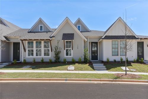 125 Lee Road 181, OPELIKA, AL, 36804-1585 | Card Image