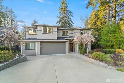 1225 Adams St, Steilacoom, WA, 98388-3810 | Card Image