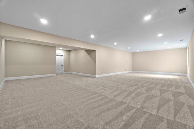 14 Summer Time Cir, Condo with 2 bedrooms, 2 bathrooms and null parking in Pawcatuck CT | Image 14