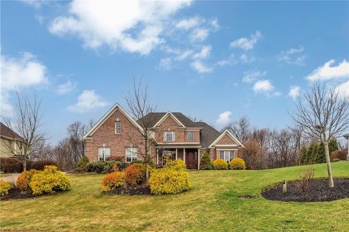 116 James Dr, Beaver, PA, 15009-9256 | Card Image