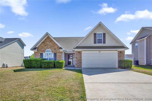 189 Bennington Dr, Raeford, NC, 28376-6561 | Card Image