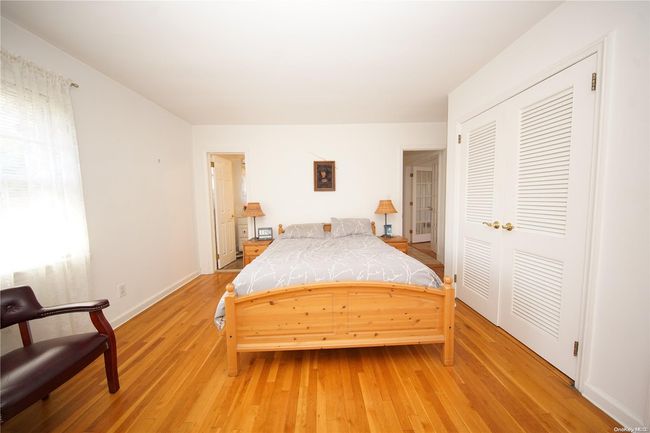 20 Birch Rd, House other with 5 bedrooms, 3 bathrooms and null parking in Malverne NY | Image 11
