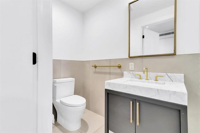 APT-2107 - 70 Rainey St, Condo with 2 bedrooms, 2 bathrooms and null parking in Austin TX | Image 10