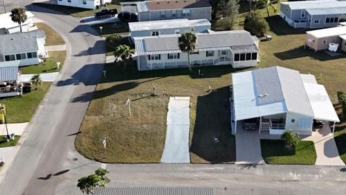 6704 Neighborly Ct, NORTH PORT, FL, 34287-2642 | Card Image