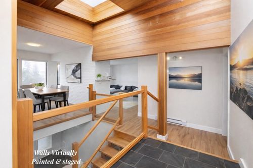 4934 Geer Rd, Sechelt, BC, V7Z0B7 | Card Image
