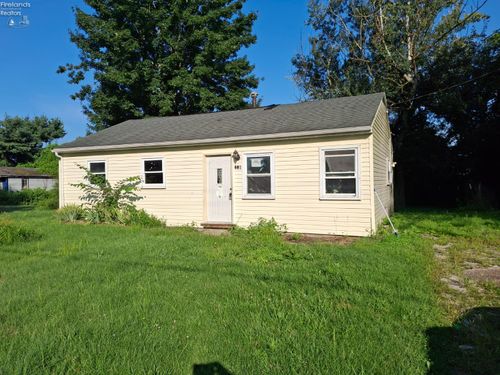 310 Melanie Dr, Milan, OH, 44846-9607 | Card Image