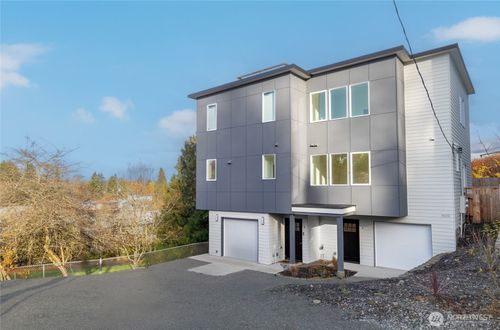 a-8612 37th Ave S, Seattle, WA, 98118-4551 | Card Image