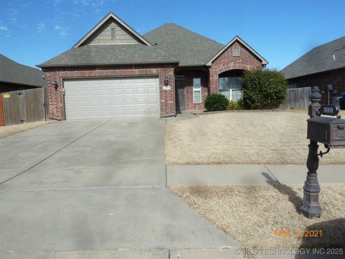3008 Mobile Pl, Broken Arrow, OK, 74011-7864 | Card Image