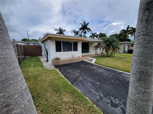 0-1533 Cleveland St, Hollywood, FL, 33020-3231 | Card Image