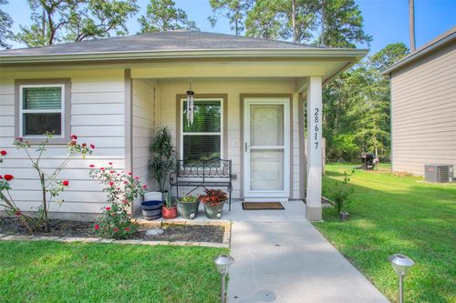 28617 Rantoul Ct, Huntsville, TX, 77320 | Card Image