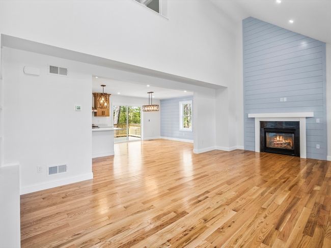 316 Old Westport Rd, House other with 5 bedrooms, 4 bathrooms and 6 parking in Dartmouth MA | Image 17