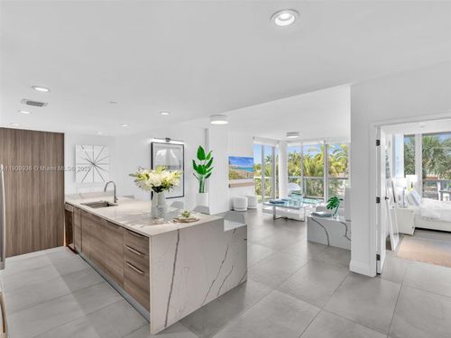 3g-s-9940 W Bay Harbor Dr, Bay Harbor Islands, FL, 33154-1506 | Card Image