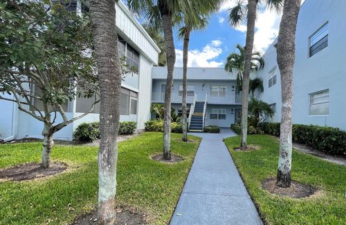 930 Normandy, Delray Beach, FL, 33484 | Card Image