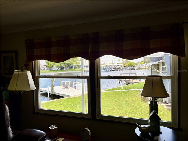 414 - 7128 Mount Arlington Dr Ne, House other with 2 bedrooms, 2 bathrooms and null parking in ST PETERSBURG FL | Image 5