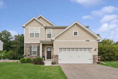 8418 White Oaks Ct, Wonder Lake, IL, 60097-7609 | Card Image