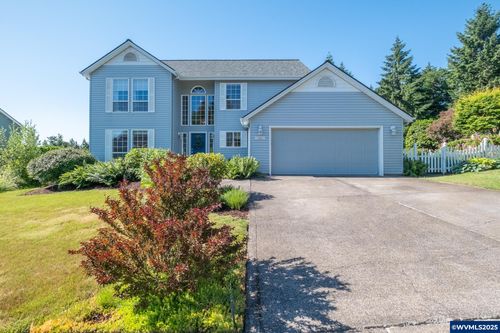 1801 Sw Boxwood Ln, Dallas, OR, 97338 | Card Image