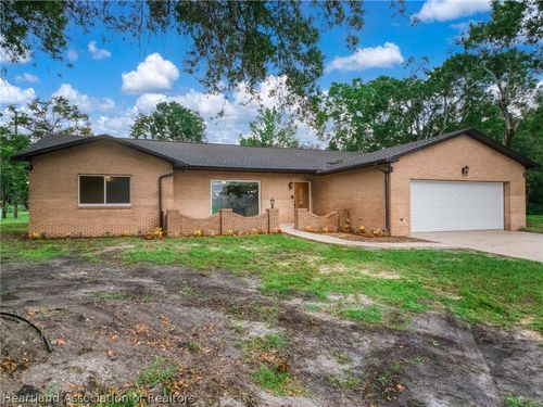 1050 Knollwood Cir, Wauchula, FL, 33873-9627 | Card Image