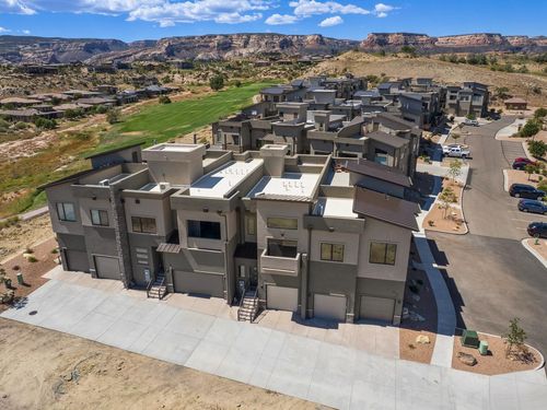 b-392 W Ridges Blvd, Grand Junction, CO, 81507-1708 | Card Image