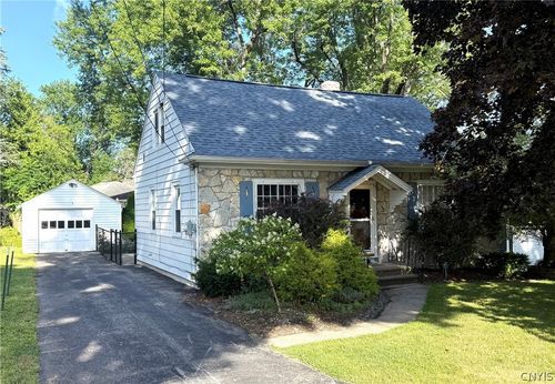 3 Marks Pl, New Hartford, NY, 13413-2011 | Card Image
