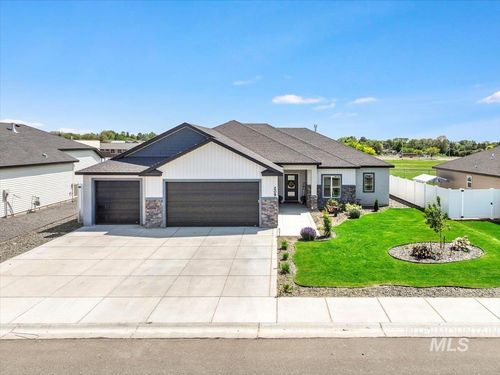 209 13th Ave W, Jerome, ID, 83338-3038 | Card Image