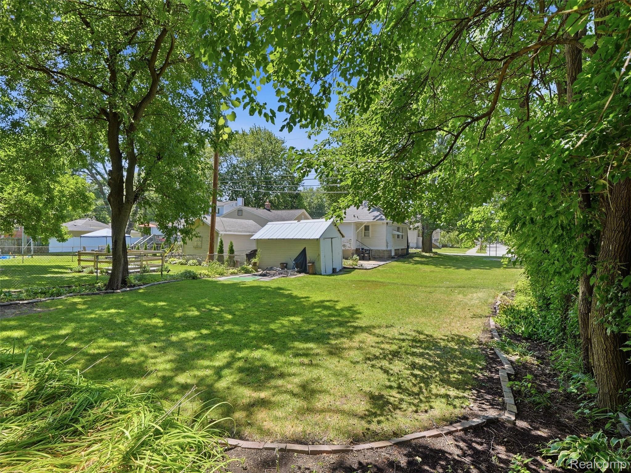 Residential in Clawson 2