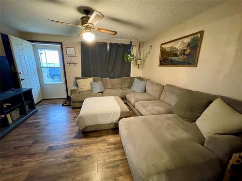 111 Sterling Drive, Chickasha, OK, 73018 | Card Image