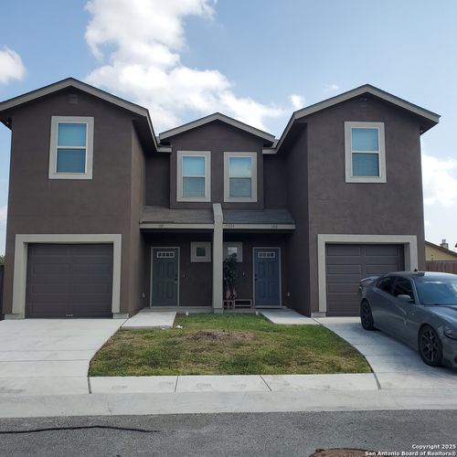 101-7054 Lakeview Dr, San Antonio, TX, 78244-2187 | Card Image